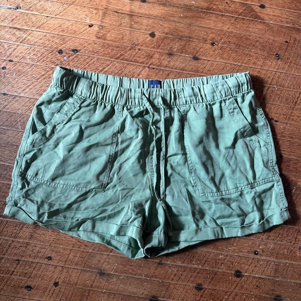 Gap green relaxed L gathered vacationcore preppy shorts